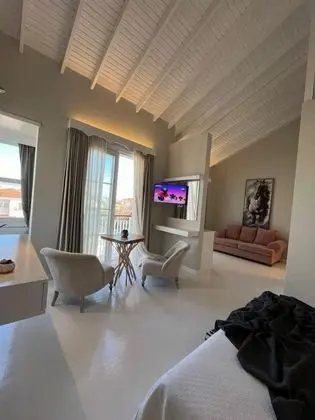Deluxe Suit, Bahçe Manzaralı