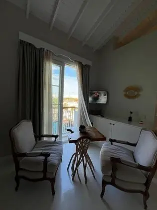 Deluxe Suit, Bahçe Manzaralı