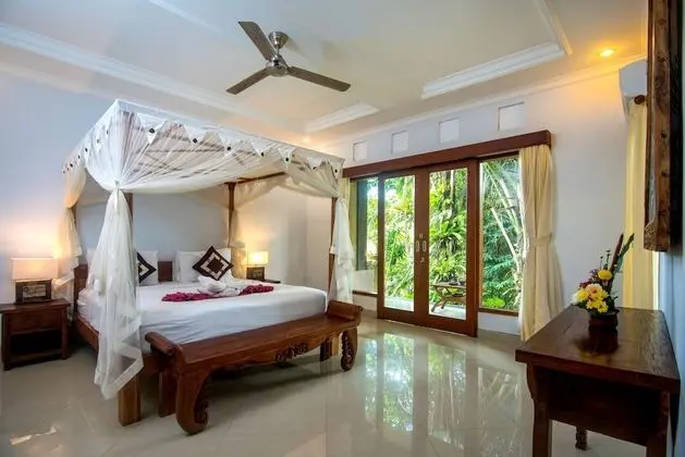 Villa, 2 Yatak Odası, Kişiye Özel Havuzlu, Bahçe Manzaralı