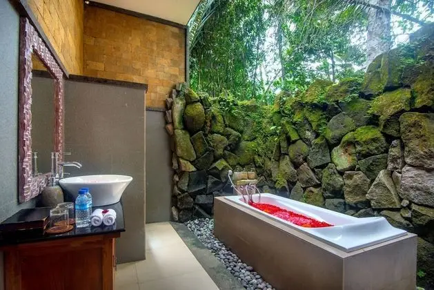 Villa, 2 Yatak Odası, Kişiye Özel Havuzlu, Bahçe Manzaralı