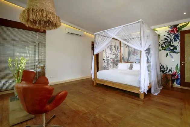 Deluxe Villa