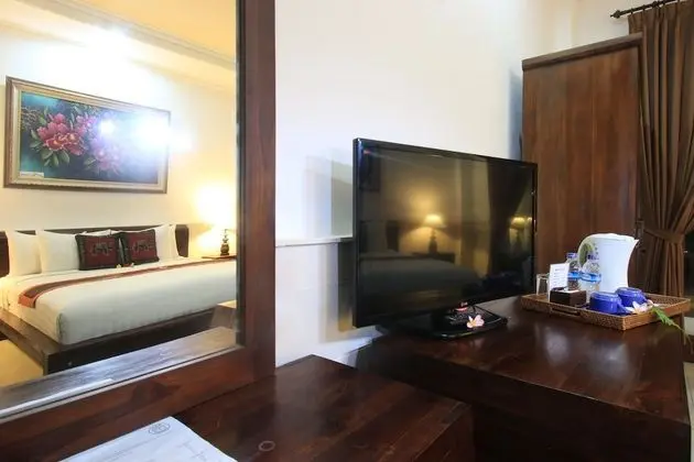 Deluxe Tek Büyük Yataklı Oda