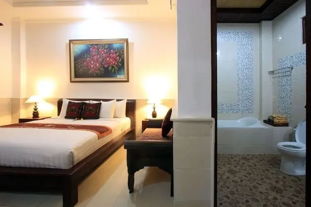 Deluxe Tek Büyük Yataklı Oda