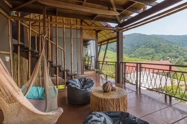 2 Bed Suite Cottage