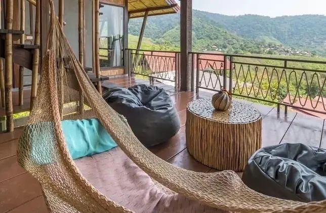 2 Bed Suite Cottage