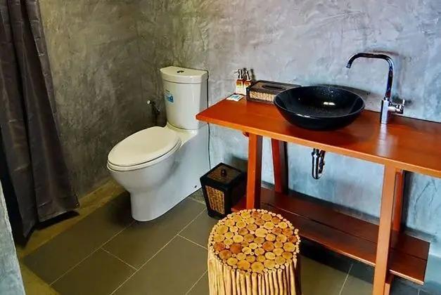 Suite with Garden View