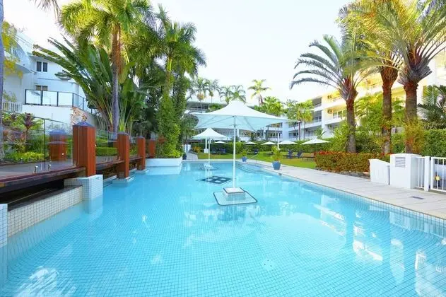 1 Bedroom Pool View Apartment - Weekly Housekeeping
