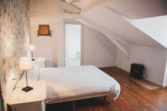 Tek Büyük Yataklı Oda