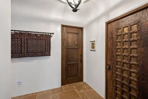 Ev (Alameda Escondido - Historic East Sid)