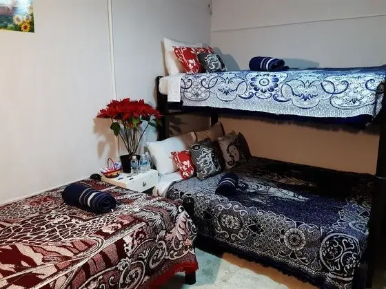 Dört Kişilik Oda, Ortak Banyo