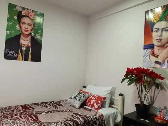 Dört Kişilik Oda, Ortak Banyo