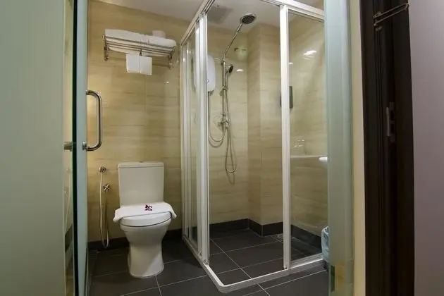 Standard Tek Büyük Yataklı Oda