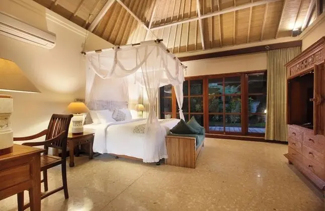 Alam Villa