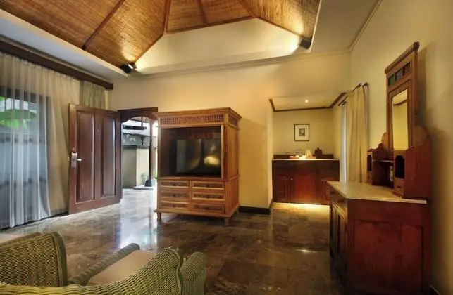 Alam Jepun Villa
