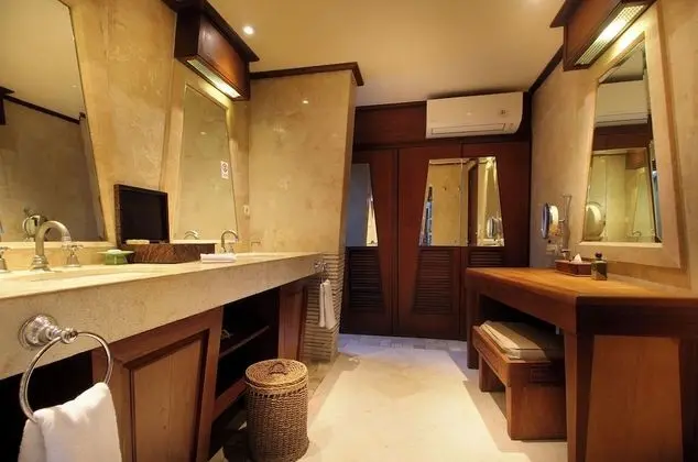 Alam Jepun Villa