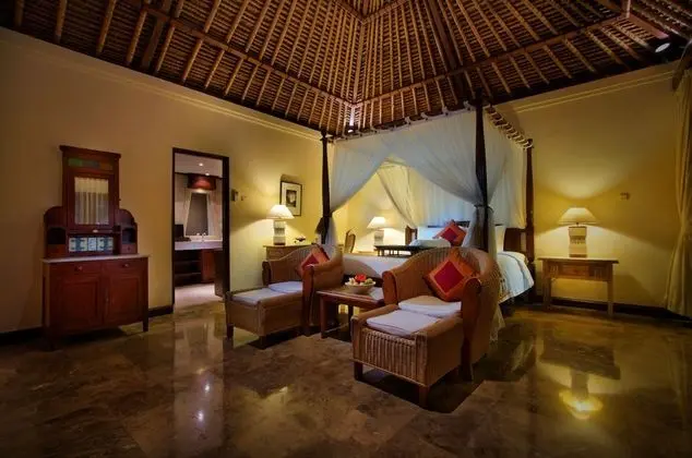 Alam Jepun Villa