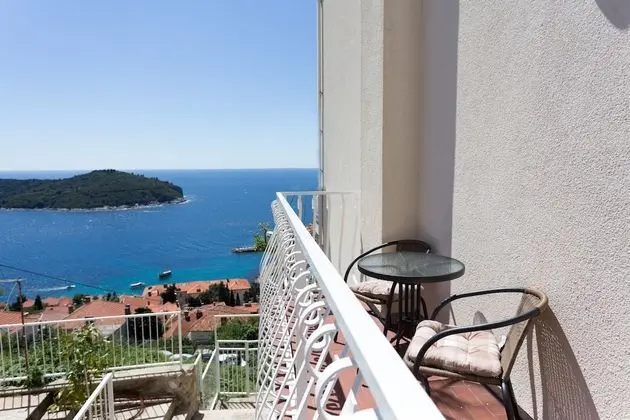 Comfort Apart Daire, Deniz Manzaralı