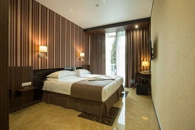 Junior Süit, Balkon (GS56)