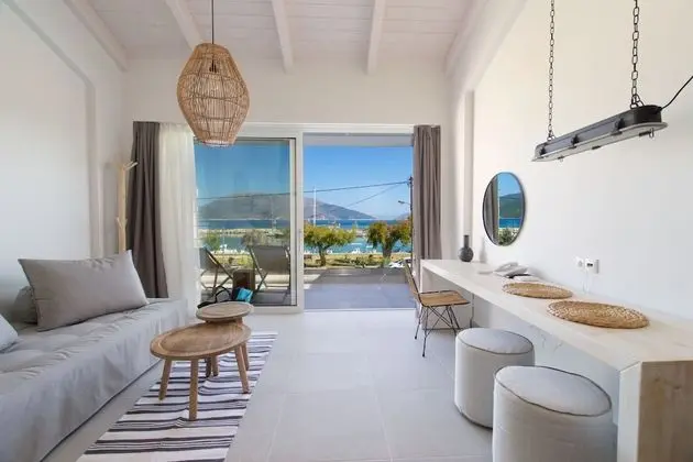 Comfort Süit, Birden Çok Yatak, Marina Manzaralı