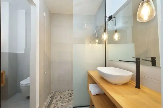 Comfort Süit, Birden Çok Yatak, Marina Manzaralı