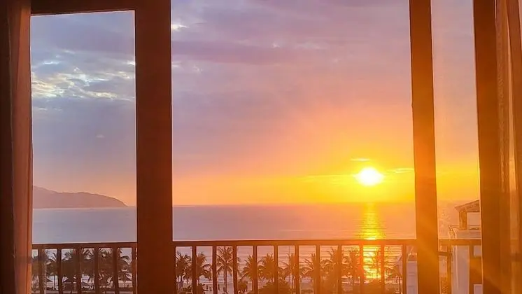 Tek Büyük Yataklı Oda, Balkon, Okyanus Manzaralı
