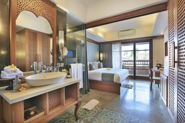 Deluxe Oda, Balkon