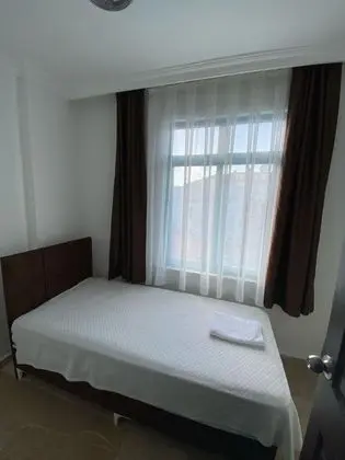 Üç Kişilik Oda, Şehir veya Dağ Manzaralı, Balkonlu