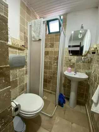 Üç Kişilik Oda, Şehir veya Dağ Manzaralı, Balkonlu
