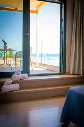Tek Büyük Yataklı Oda, Deniz Manzaralı