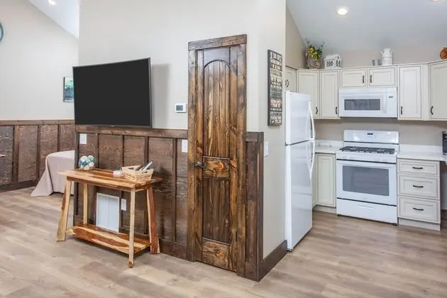 Forget-Me-Not Cottage