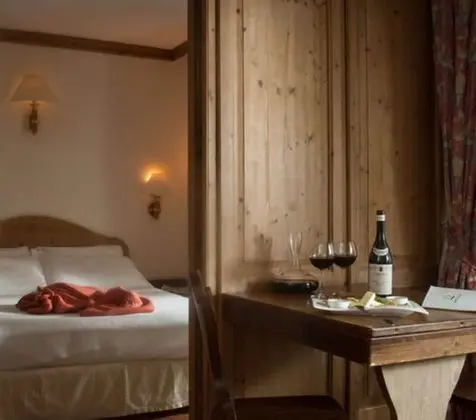 Classic Üç Kişilik Oda