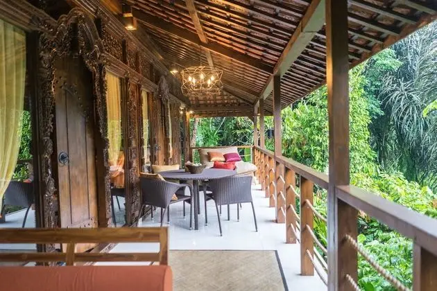 Two Bedroom  Deluxe Suite with Rainforest View