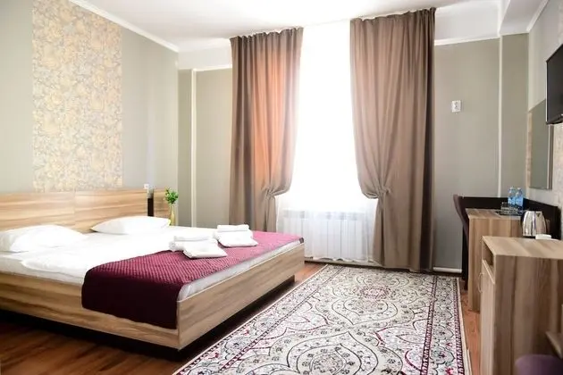 Comfort Tek Büyük Yataklı Oda