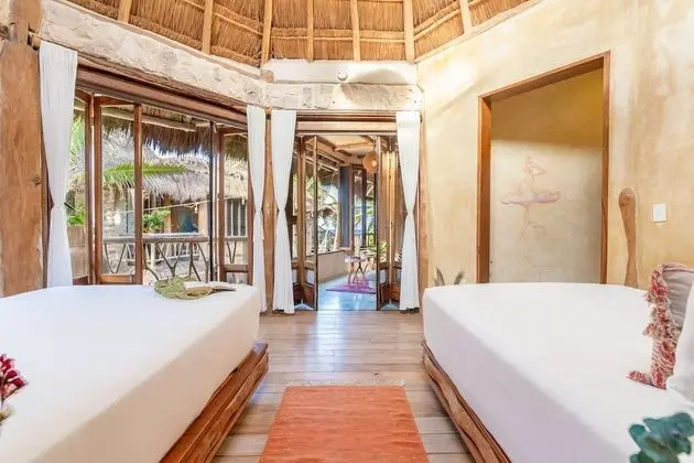 Deluxe Süit, Balkon, Kısmi Deniz Manzarası