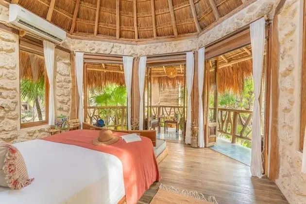 Family Villa, Balkon