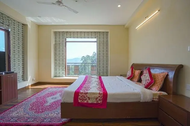 Grand Villa