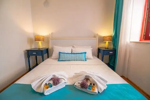 Comfort Room, Garden View