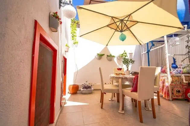 Comfort Room, Garden View