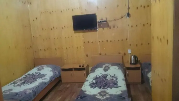 Economy Üç Kişilik Oda