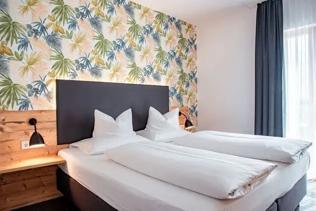 Comfort Tek Büyük Yataklı Oda (3)