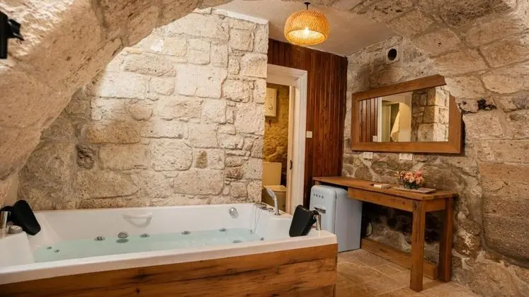 Business Room, Sokak Manzaralı, Jakuzili (2 Kişilik)