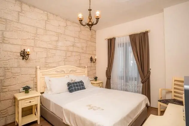 Standart Oda, Şehir Manzaralı, Fransız Balkonlu