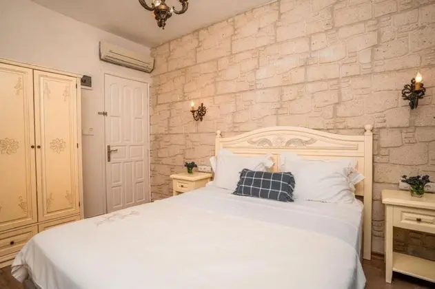 Standart Oda, Şehir Manzaralı, Fransız Balkonlu