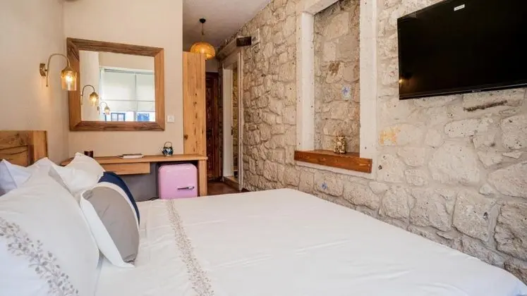 Standart Oda, Şehir Manzaralı, Fransız Balkonlu