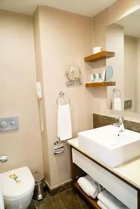 Standart Oda, Şehir Manzaralı