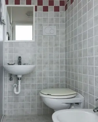 Standard Üç Kişilik Oda