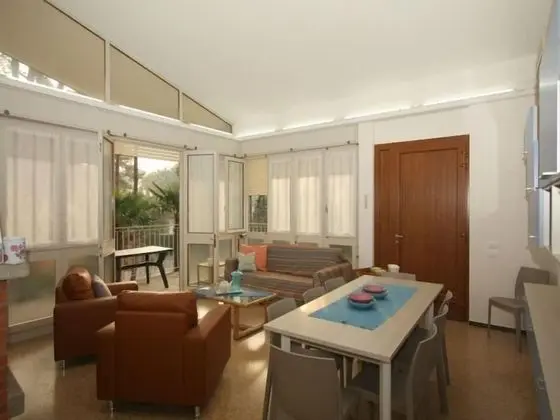 Apart Daire, 4 Yatak Odası (E-9)