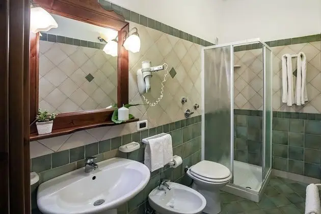 Classic Tek Büyük Yataklı Oda