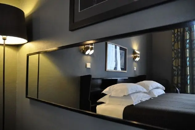 Superior Tek Büyük Yataklı Oda