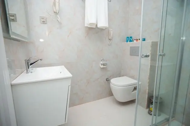 Standard Üç Kişilik Oda